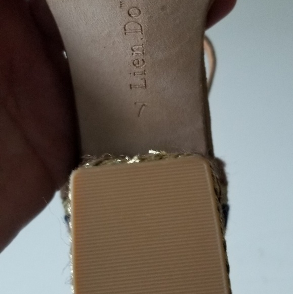 Anthropologie Lien.Do Gliding Stripe Heels - Picture 7 of 7